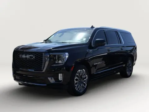 Black 2023 GMC Yukon XL Denali Ultimate Sport Utility 4D for sale in El Paso, TX