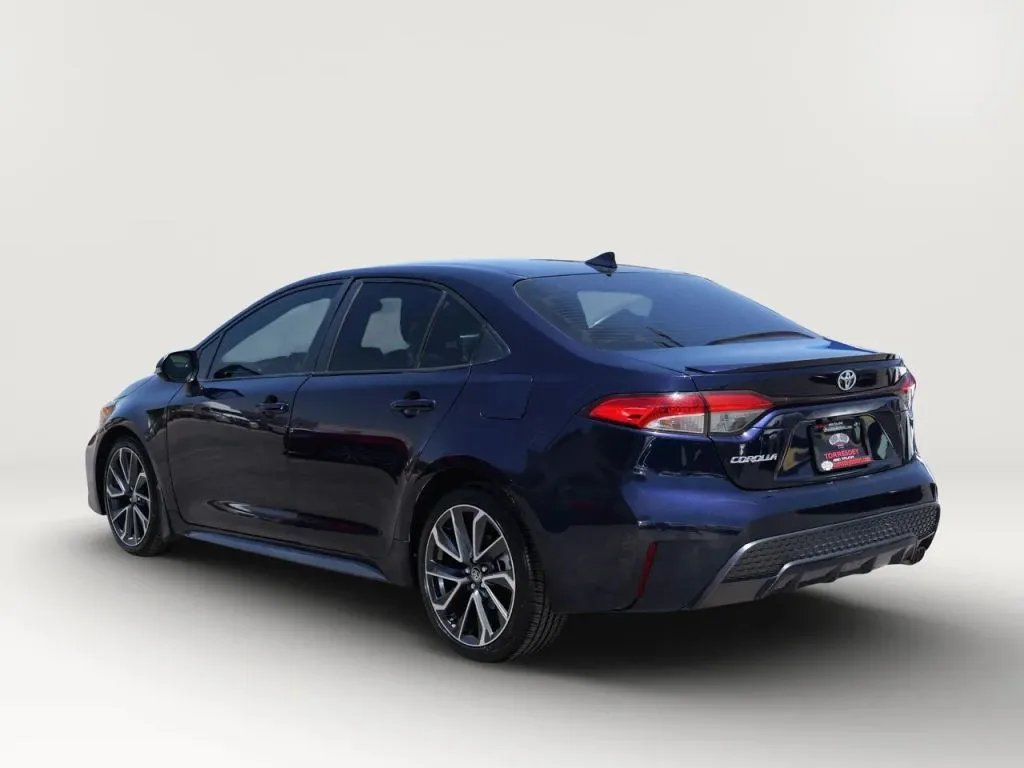 Toyota Corolla photo 3