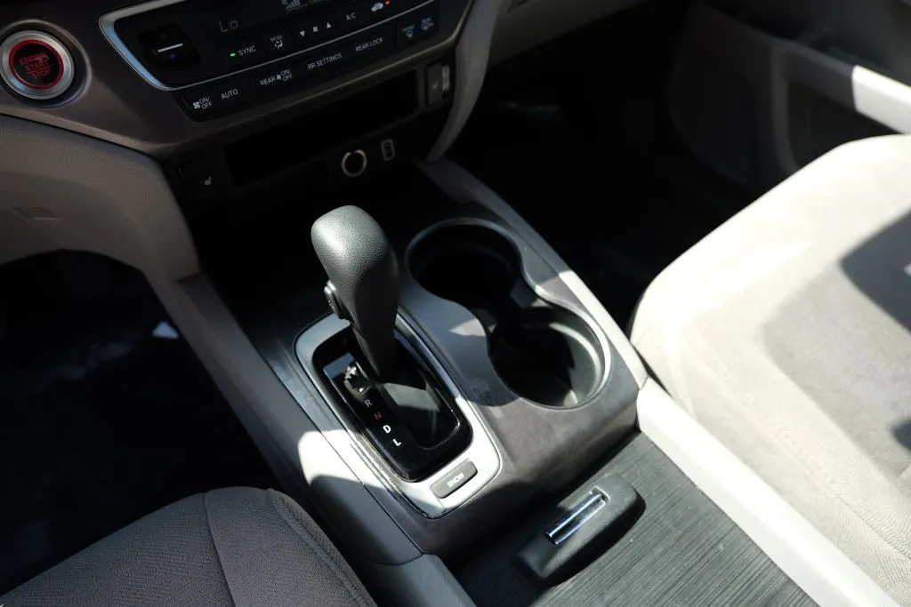 Honda Pilot photo 13