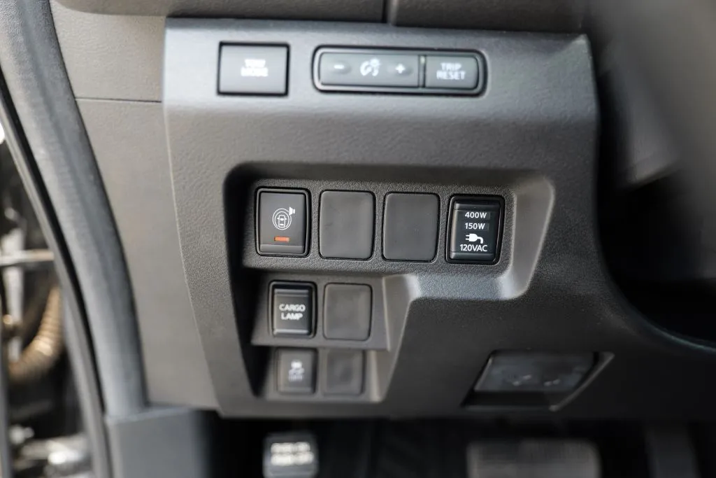 Nissan Frontier photo 7