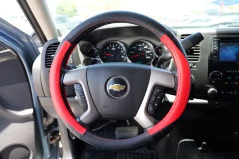 More photos of 2011 Chevrolet Silverado 1500 Crew Cab LT Pickup 4D 5 3/4 ft at Torresdey Motors Alameda, TX
