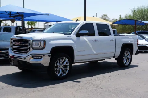 White 2018 GMC Sierra 1500 Crew Cab SLT Pickup 4D 5 3/4 ft for sale in El Paso, TX