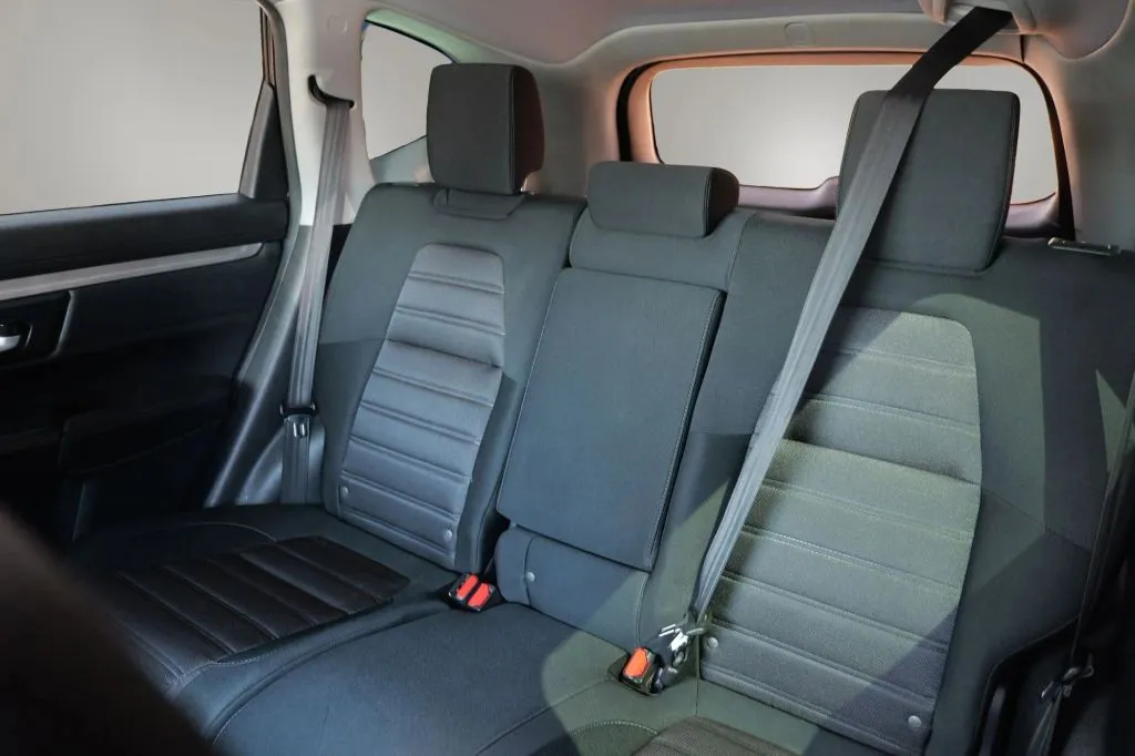 Honda CR-V photo 9