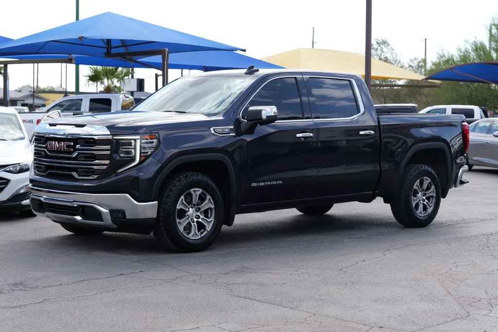 Gray 2025 GMC Sierra 1500 Crew Cab SLT Pickup 4D 5 3/4 ft for sale in El Paso, TX