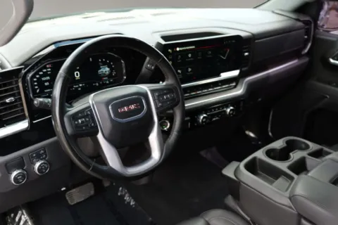 More photos of 2025 GMC Sierra 1500 Crew Cab SLT Pickup 4D 5 3/4 ft at Torresdey Motors Alameda, TX