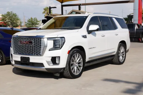 White 2022 GMC Yukon Denali Sport Utility 4D for sale in El Paso, TX