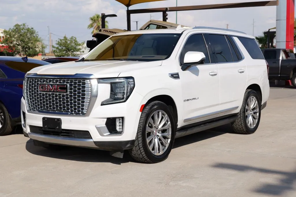 White 2022 GMC Yukon Denali Sport Utility 4D for sale in El Paso, TX
