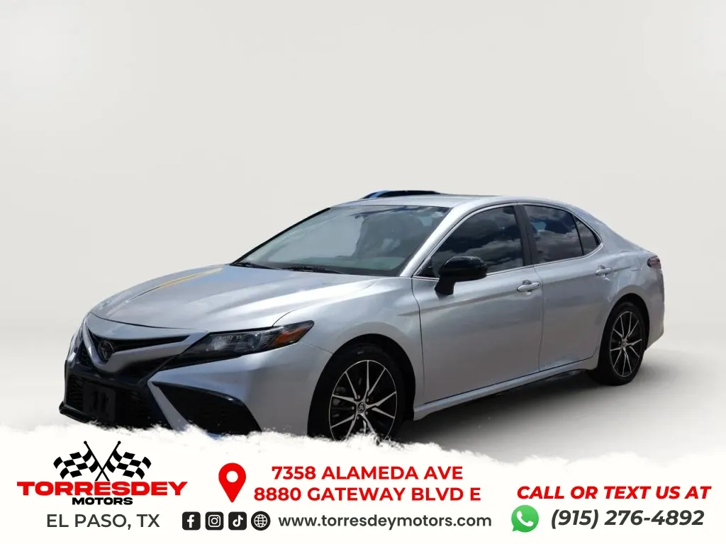 2021 Toyota Camry SE Sedan 4D