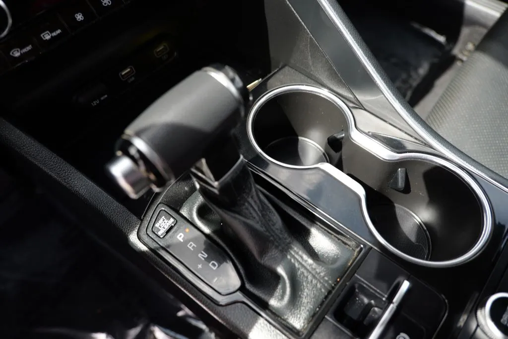 Kia K5 photo 10