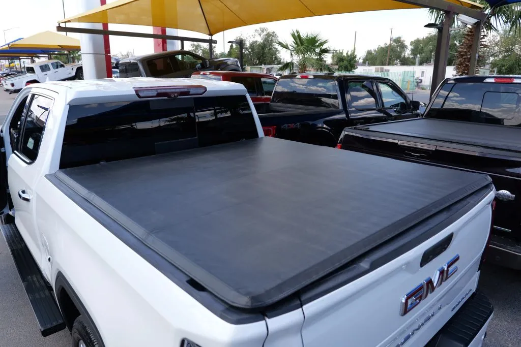 GMC Sierra photo 16