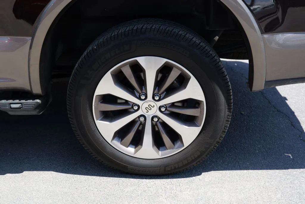 Ford F-150 photo 13