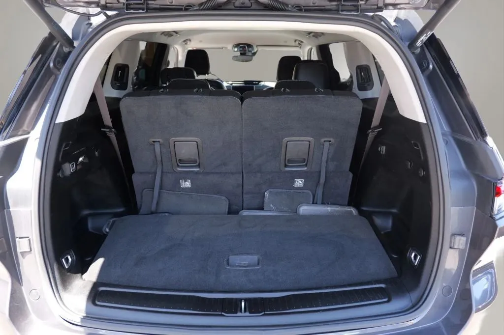 Jeep Grand Cherokee L photo 15