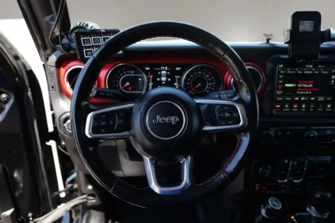 More photos of 2022 Jeep Gladiator Rubicon Pickup 4D 5 ft at Torresdey Motors Alameda, TX