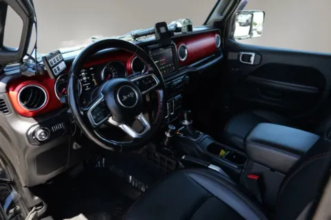 More photos of 2022 Jeep Gladiator Rubicon Pickup 4D 5 ft at Torresdey Motors Alameda, TX
