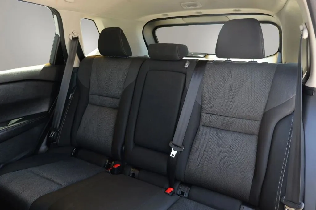 Nissan Rogue photo 12