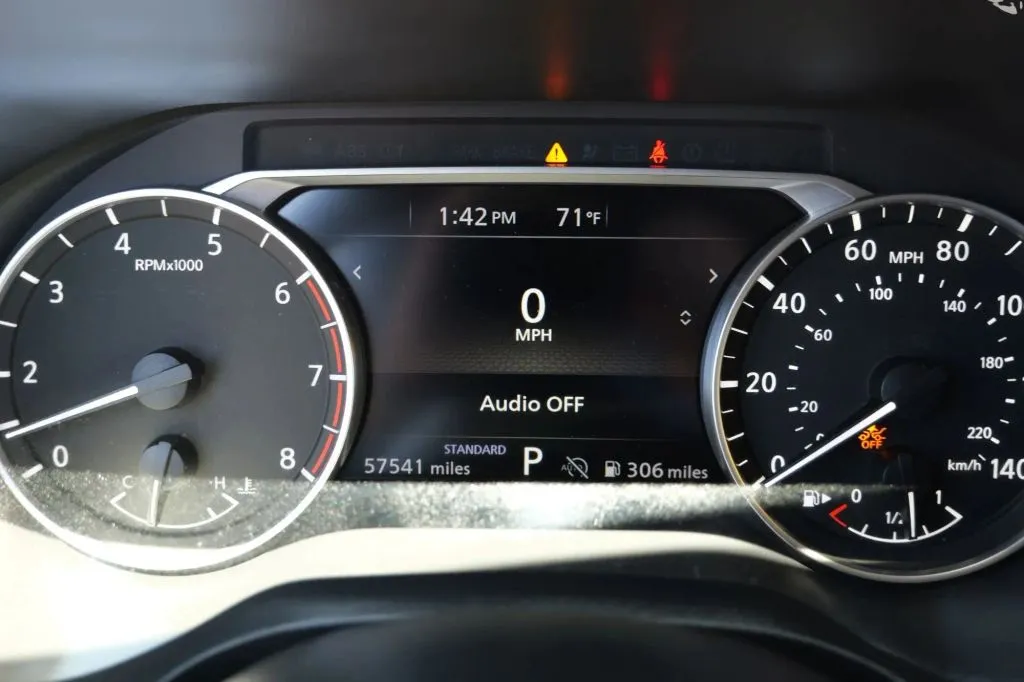 Nissan Rogue photo 6