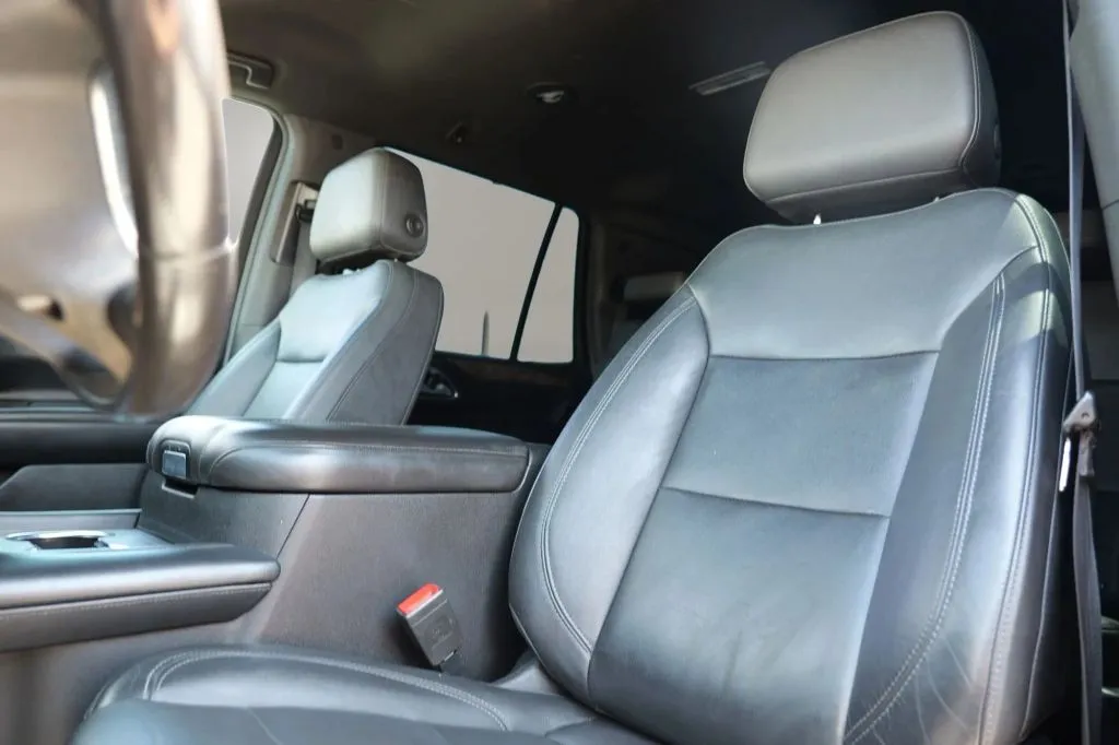 Chevrolet Tahoe photo 9