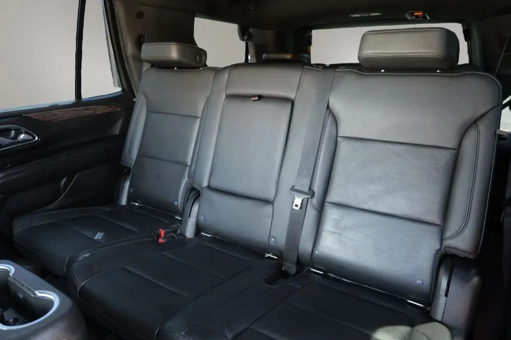 Chevrolet Tahoe photo 10
