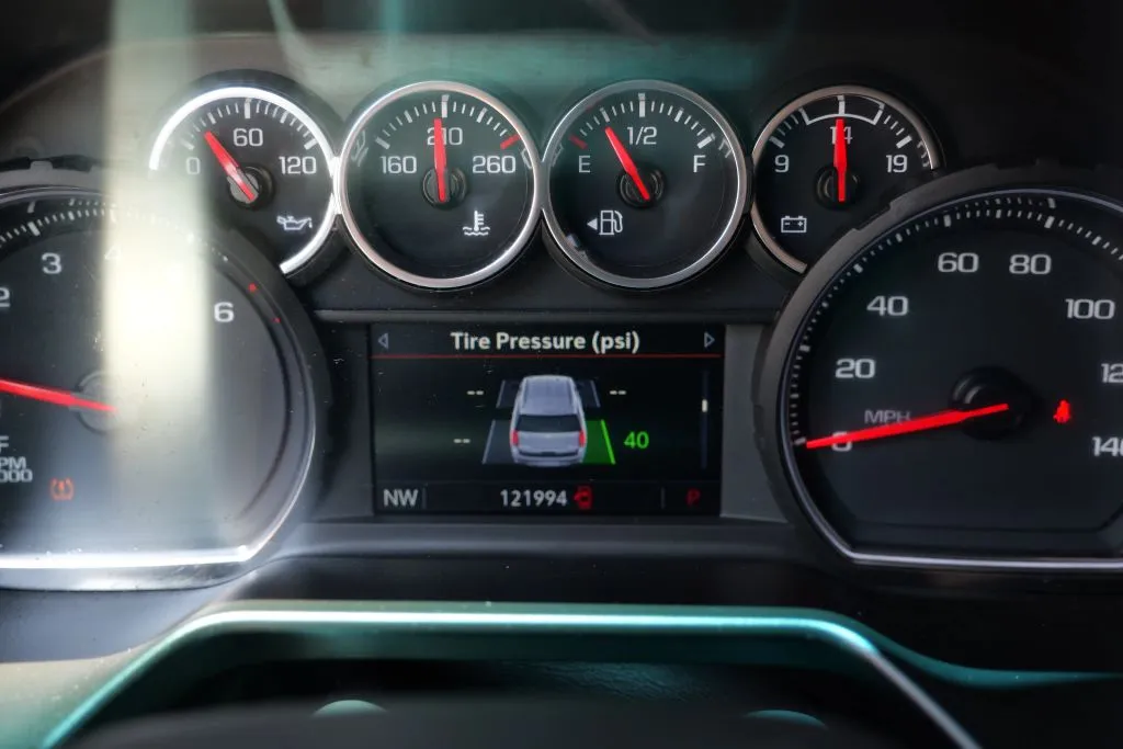 Chevrolet Tahoe photo 6