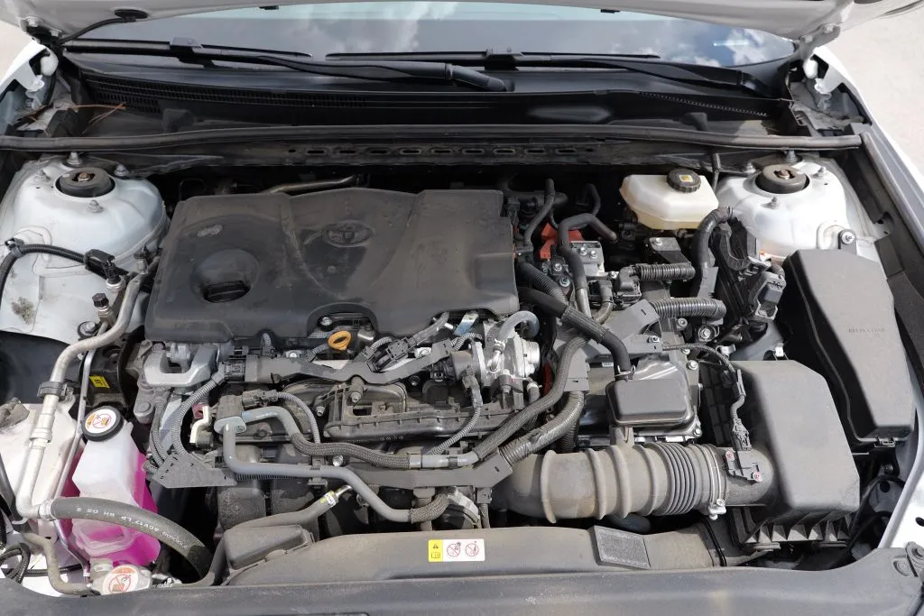Toyota Camry photo 12