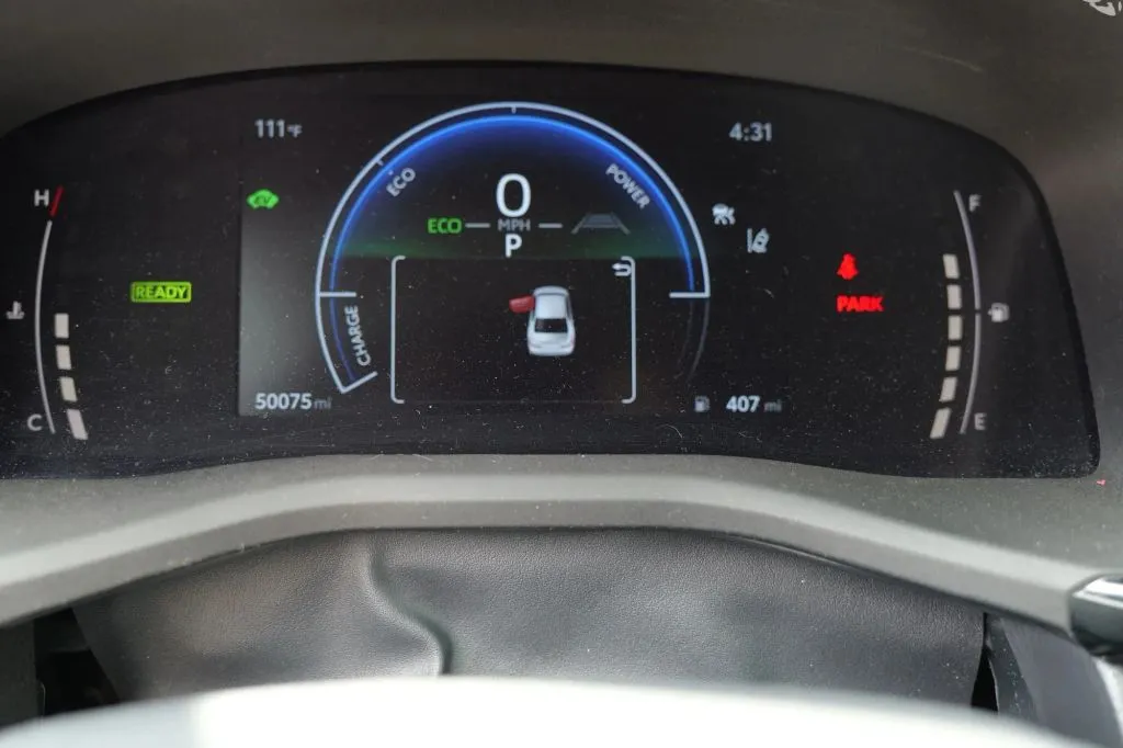 Toyota Camry photo 6