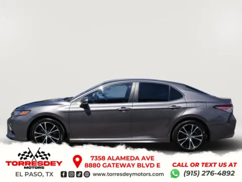 Gray 2018 Toyota Camry SE Sedan 4D for sale in El Paso, TX
