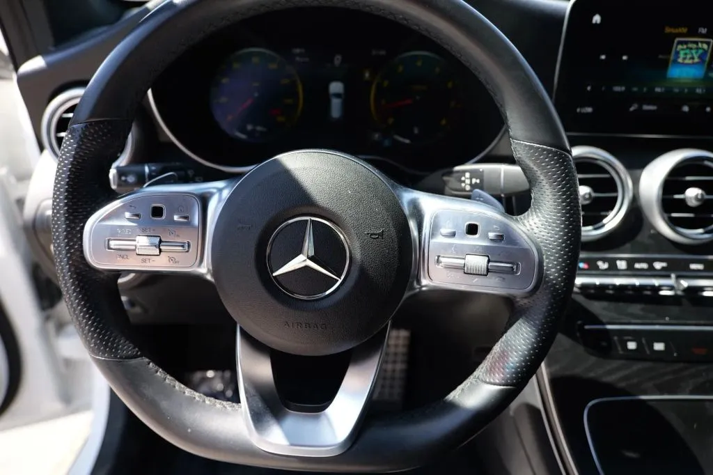 Mercedes-Benz GLC photo 5
