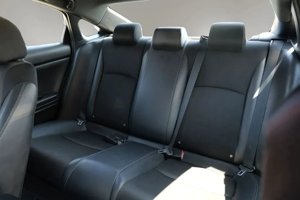 Honda Civic photo 9