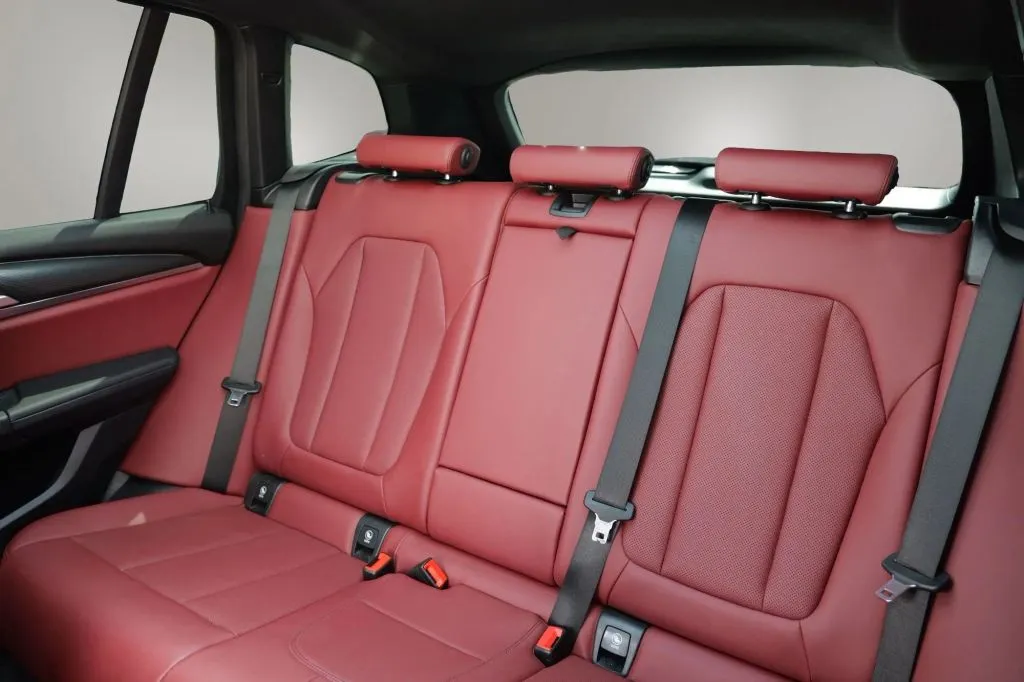 BMW X3 photo 9