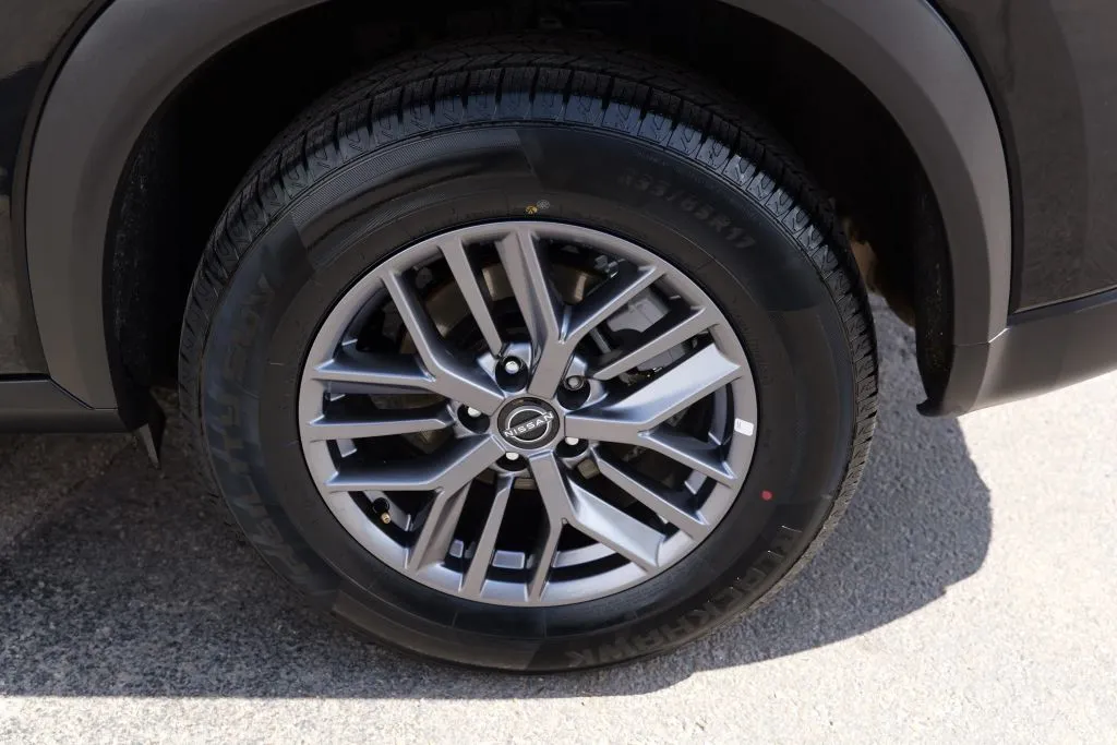 Nissan Rogue photo 12