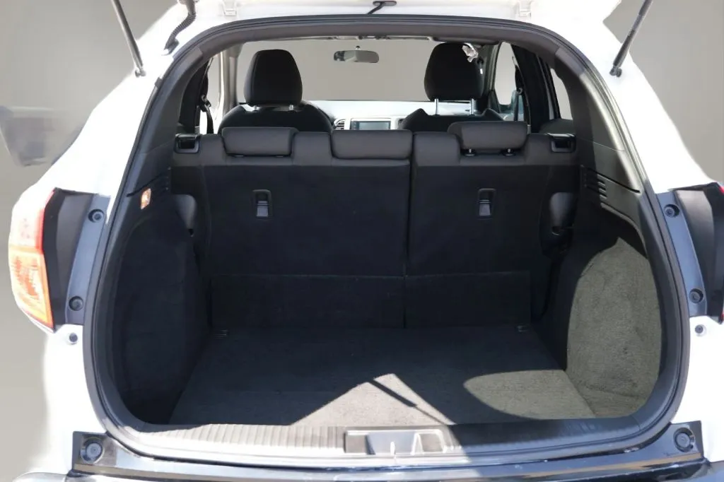 Honda HR-V photo 11