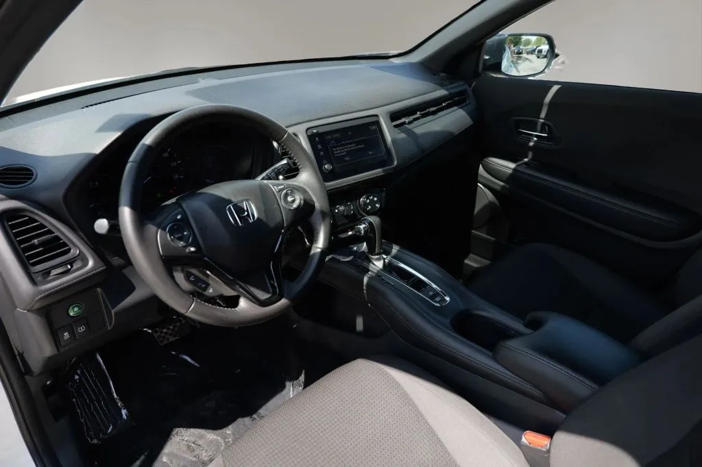 Honda HR-V photo 4