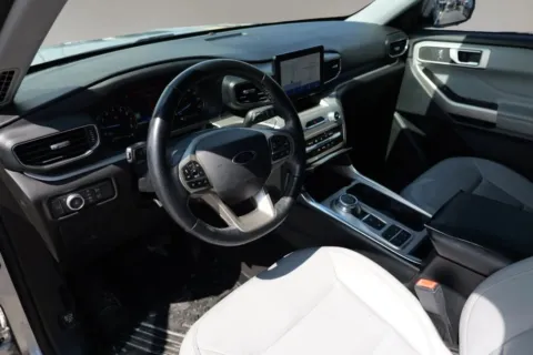 More photos of 2021 Ford Explorer XLT Sport Utility 4D at Torresdey Motors Alameda, TX