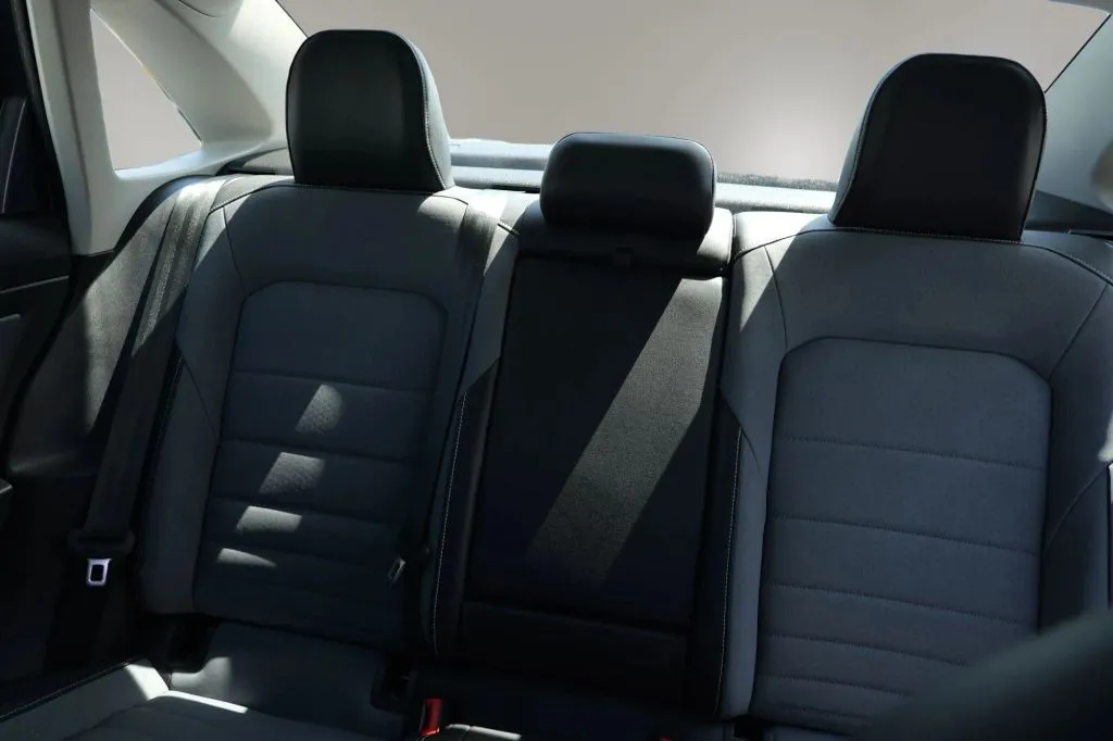 Volkswagen Jetta photo 8