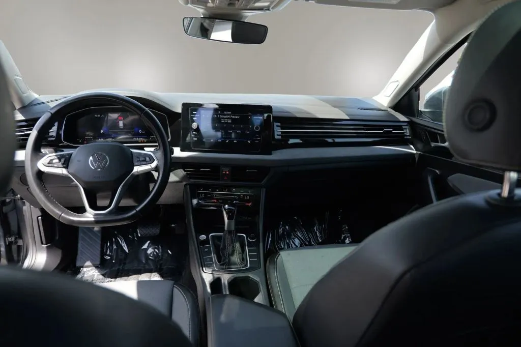 Volkswagen Jetta photo 9
