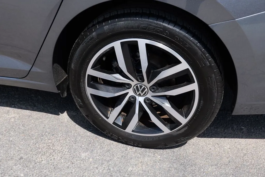 Volkswagen Jetta photo 11