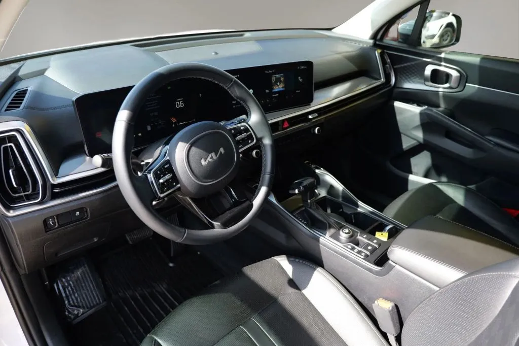 Kia Sorento photo 4