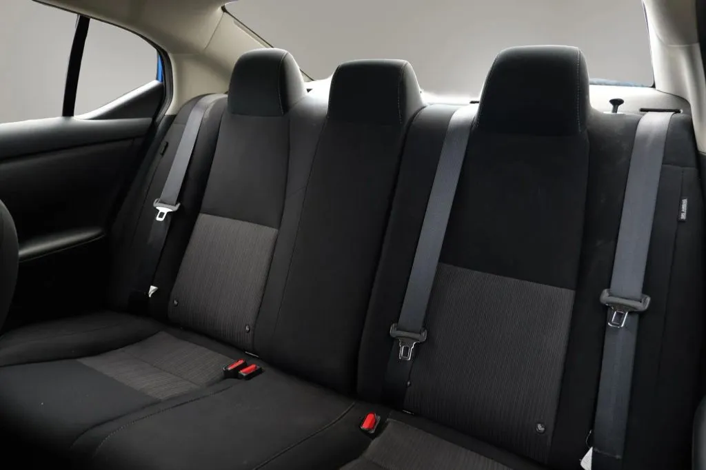 Nissan Sentra photo 10