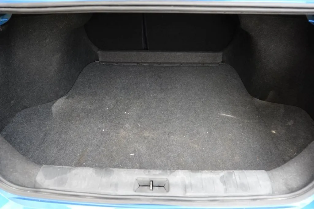 Nissan Sentra photo 14