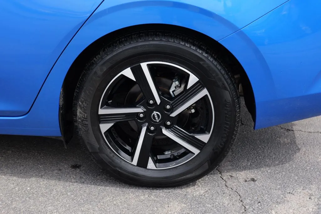 Nissan Sentra photo 12