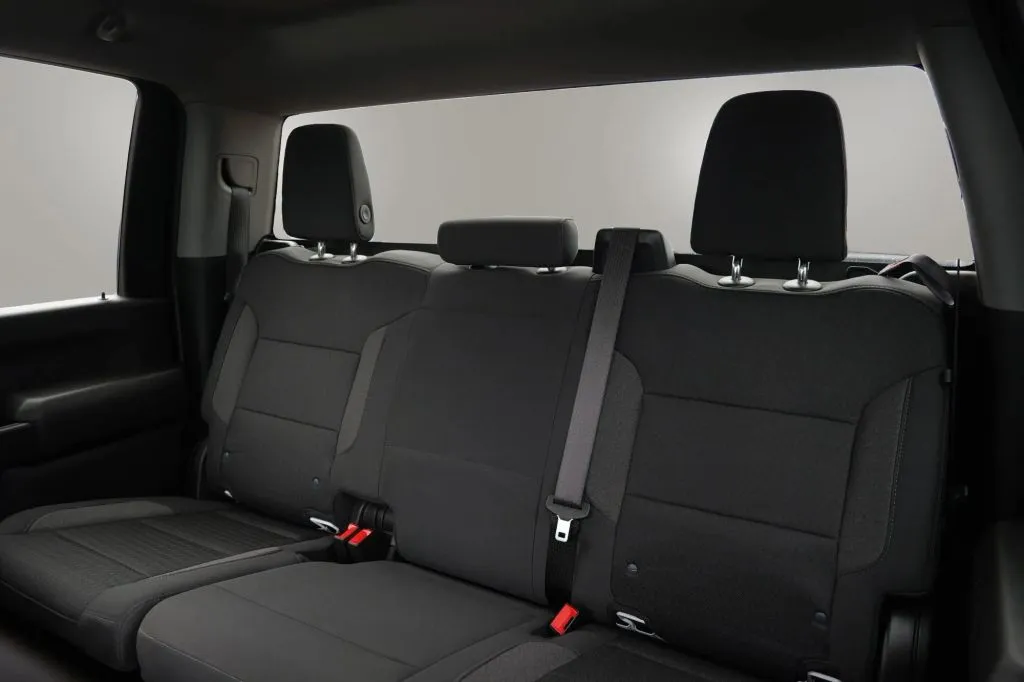 Chevrolet 3500HD photo 8