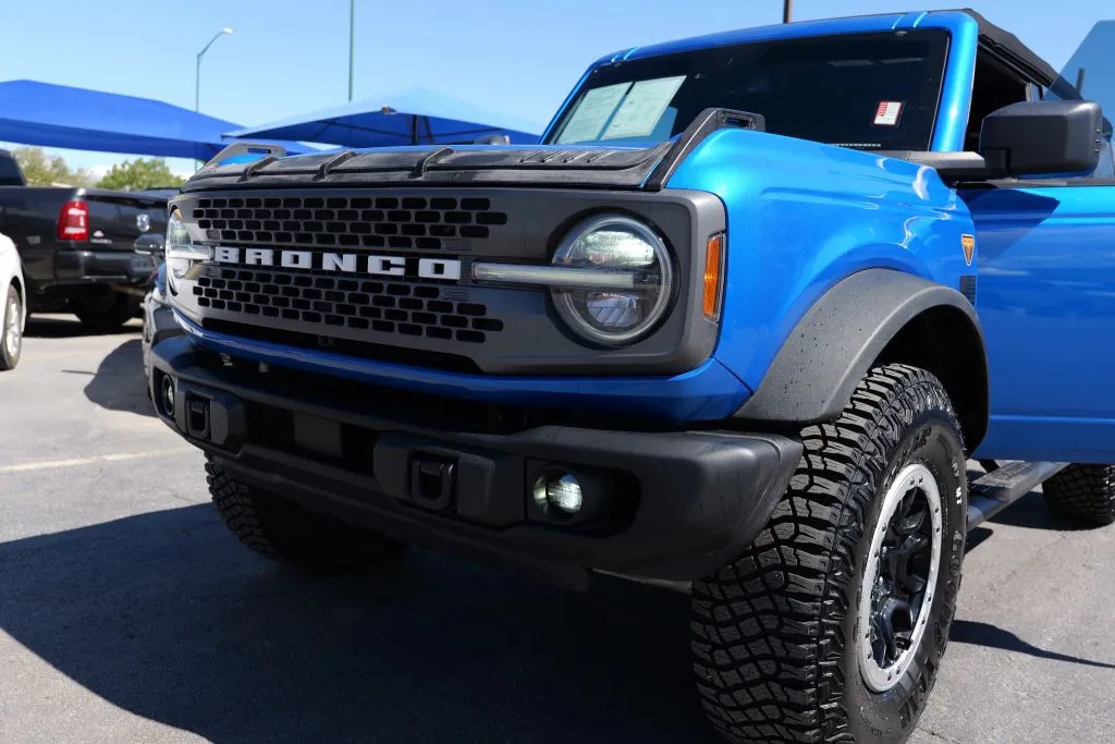 Ford Bronco photo 16