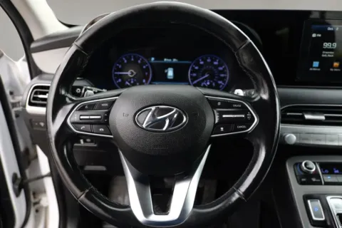 More photos of 2020 Hyundai Palisade SEL Sport Utility 4D at Torresdey Motors Alameda, TX