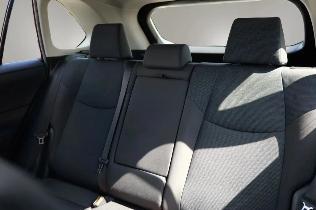Toyota RAV4 photo 9