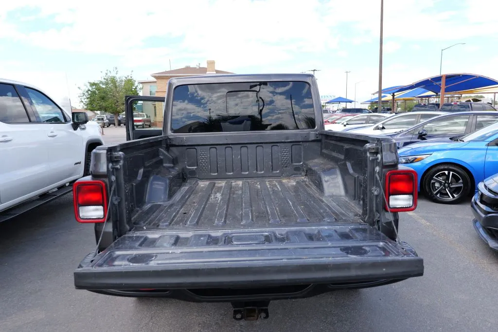 Jeep Gladiator photo 12