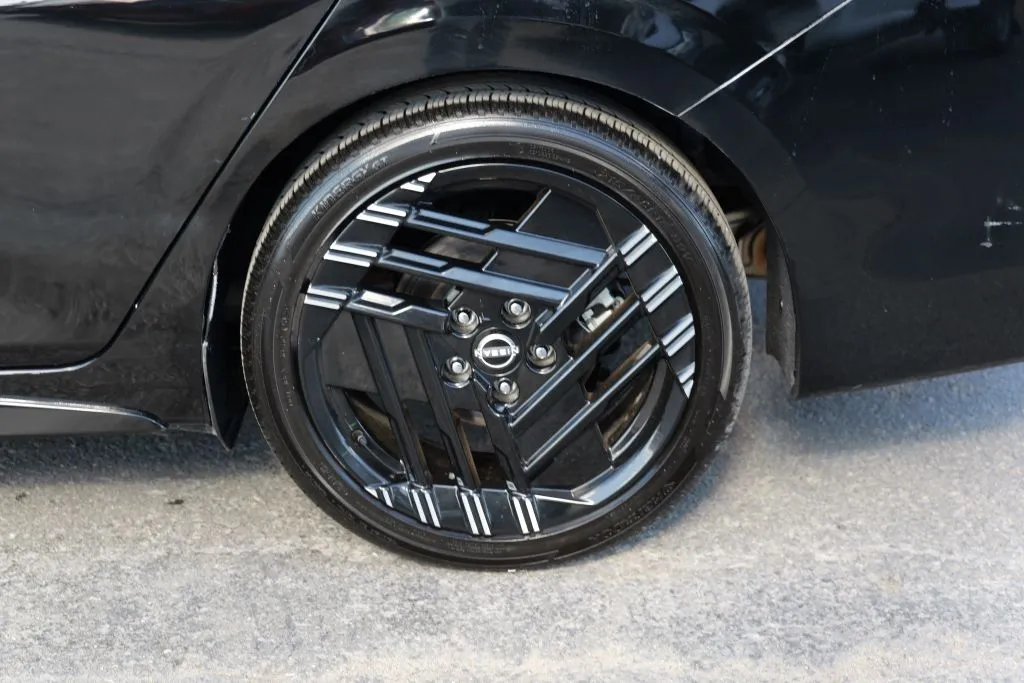 Nissan Sentra photo 11