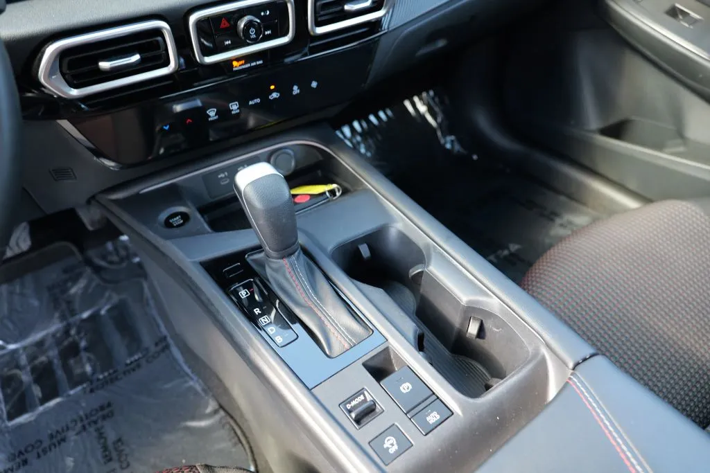 Nissan Sentra photo 10