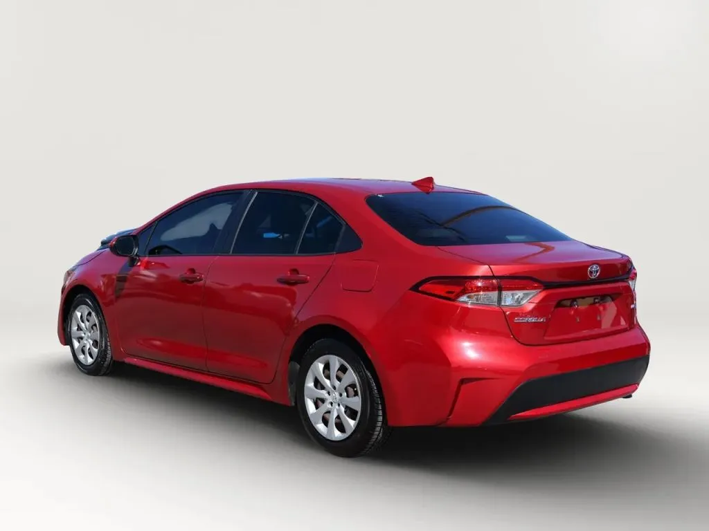 Toyota Corolla photo 3