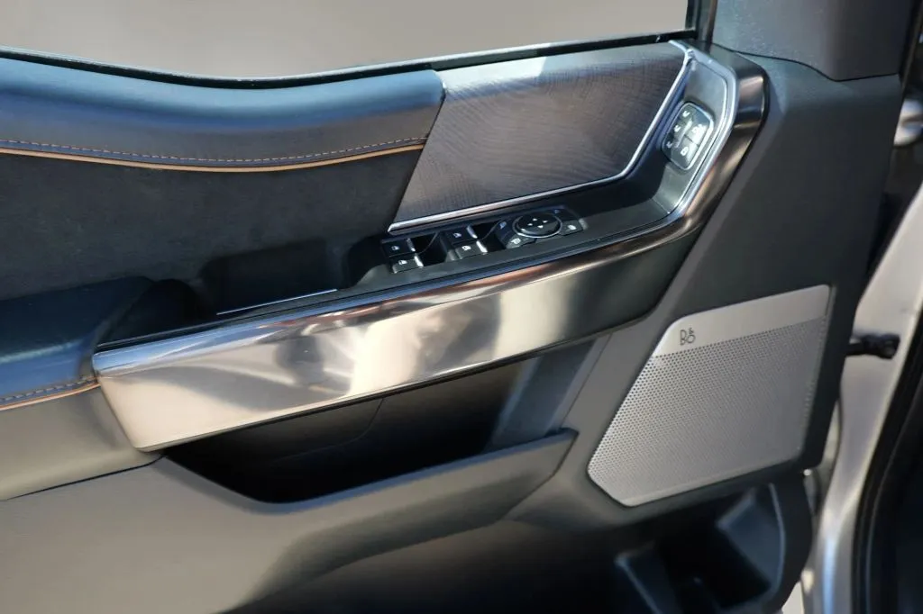 Ford F-150 photo 8