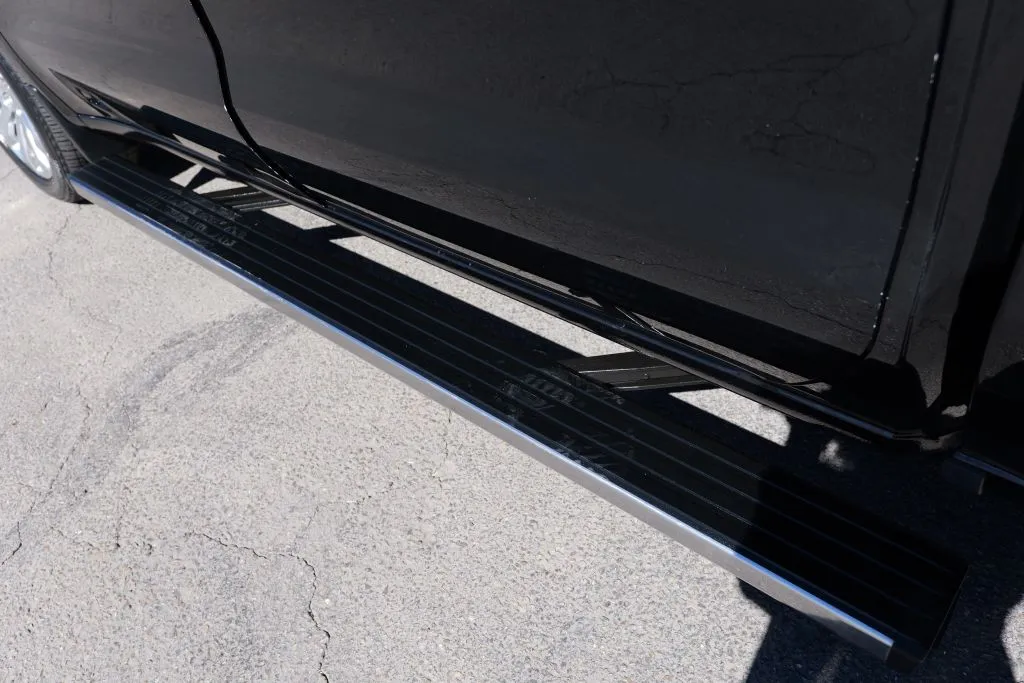Chevrolet Silverado photo 12